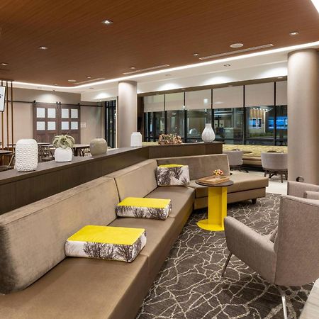 明尼阿波利斯枫林阿伯湖万豪春丘套房酒店 外观 照片